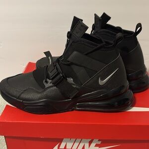 Air Force 270 Utility